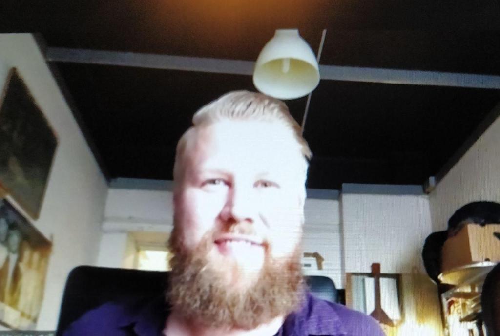 Harri Hertell – lavarunous, Kaikki tunteet&nbsp;sallittuja